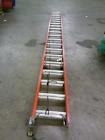 Fe3240 40-foot 728865055156 Louisville Ladder Fiberglass Extension 250-pound Capacity