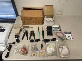 758.528151 Craftsman Lot Of And Weller Soldering Gun Kit With Case Accessories