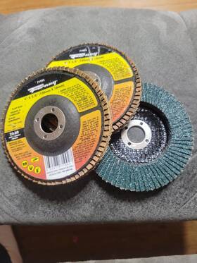 60-grit Forney Industries Inc 71992 Lot Of 3 15 200 Rpm Blue Flap Disc 4 Inch X 5/8