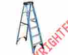 Fs106 Werner 6 Ft Fiberglass Step Ladder With 250 Lb Load Capacity New Fs106 Werner 6 Ft Fiberglass Step Ladder With 250 Lb Load Capacity New