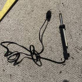 Ok 698502501523 Nice Used Vintage Working White / Black Single Corded Electric Soldering Iron Ok 698502501523 Nice Used Vintage Working White / Black Single Corded Electric Soldering Iron
