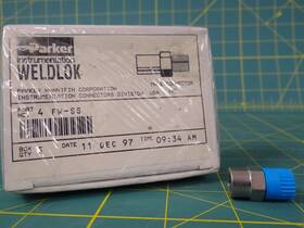4fwss Parker Weld-lok 4 Fw-ss Stainless Steel 316 Socket Weld Tube Fitting 1/4 Inch Npt
