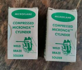 64-2167 Radio Shack 36598 Archer Compressed Micronox Cylinders Model