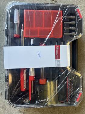 640-0226 Radioshack 6400226 60-piece Electronics Tool Kit With 30w Soldering Iron New