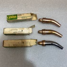 0-1-118 Victor Equipment 0-1-118. 4-1-118 3- Torch Tip Set Cutskill Offset Style 2- Nos