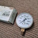 Victor 1424=0294 1/2" X 4000# Gold Tint Gauge 1420294 142-0294. Fixed Price $30.00.
