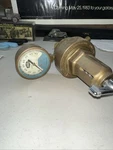 Regulator R-5571 Linde Company Heavy Duty Union Carbide. Fixed Price $35.00.