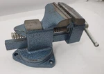 Powr-kraft 3-1/2" Swivel Base Bench Vise Wards 84-3-5429 Original Paint Power. Fixed Price $35.00.