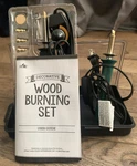 Plaid Decorative Wood Burning Set 15 Piece Case New. Fixed Price $23.50.