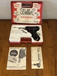 Vintage Weller 8200 Pk Soldering Gun Iron Kit With Case Works 100/140W Black Red. Fixed Price $21.99.