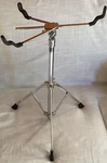 Dixon Light Weight Single Braced Snare Drum Stand Excellent Condition. Fixed Price $25.00.