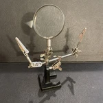 Elenco Helping Hands Magnifying Glass 2 Alligator Clips Jewelry Crafts Soldering. Fixed Price $15.75.