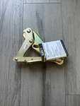 Klein Tool 1684-74, Chicago Curved Jaw Grip For Ehs Cable -0.218" 0.55". Fixed Price $199.99.