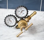 Uniweld RHP400 Nitrogen Regulator With 0-400 Psi 1/4-INCH Male Flare Outlet. Fixed Price $39.99.