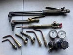 Airco Cutting Welding Torch Lot 4790 818-0750 Uniweld 830 Berzumatic 14103. Fixed Price $159.99.
