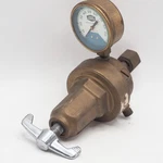 Regulator R-5571 Linde Company Heavy Duty Union Carbide. Fixed Price $49.99.