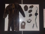Hot Toys MMS492 Star Wars Han Solo 1/6 Deluxe Accessories Fur Coat Goggles. Fixed Price $89.99.